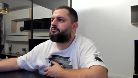 Snapshot of draven_a chatting on 03-03-25, 08:21 Draven A online show from 03-03-25, 08:21