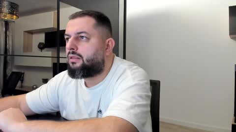 Snapshot of draven_a chatting on 03-08-25, 06:05 Draven A online show from 03-08-25, 06:05