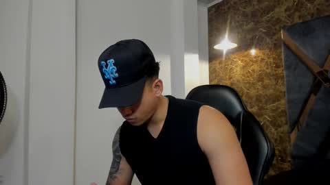 Snapshot of draven_marceaux chatting on 03-20-26, 11:37 Draven online show from 03-20-26, 11:37