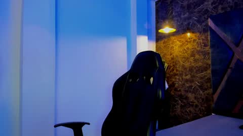 Snapshot of draven_marceaux chatting on 04-07-26, 11:10 Draven online show from 04-07-26, 11:10