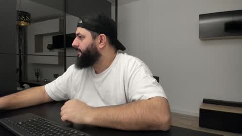 DravenPeak online show from 12-15-25, 07:29