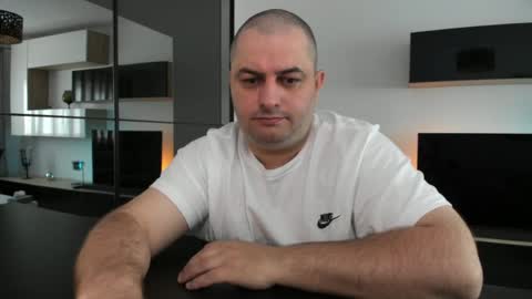 Snapshot of dravenpeak chatting on 06-04-26, 09:59 DravenPeak online show from 06-04-26, 09:59