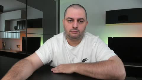 Snapshot of dravenpeak chatting on 06-07-26, 12:53 DravenPeak online show from 06-07-26, 12:53