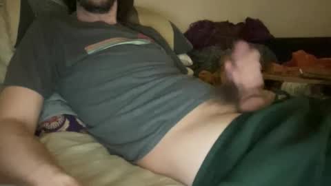 Snapshot of dreadloook chatting on 04-30-26, 12:17 Dreads online show from 04-30-26, 12:17