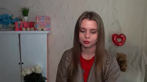 Mari online show from 09-26-25, 07:34