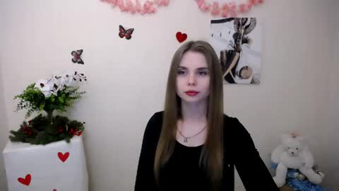 Mari online show from 04-15-26, 07:26