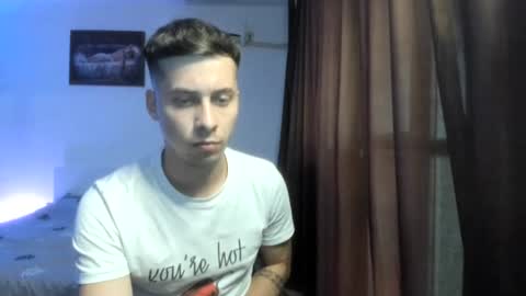 Snapshot of dreamboy240 chatting on 07-12-26, 05:04 Johnny online show from 07-12-26, 05:04