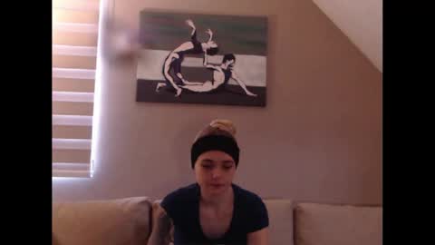 A girl online show from 12-23-24, 07:38