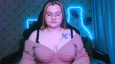 dreamforyoue2 online show from 04-26-26, 07:22