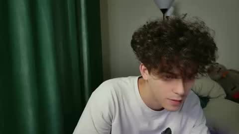 Snapshot of dreamgonetan chatting on 09-23-25, 01:30 dreamgonetan online show from 09-23-25, 01:30