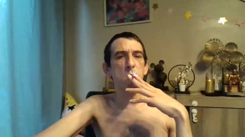 dreamguy38 online show from 10-21-25, 07:20