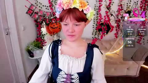 Luna online show from 10-21-25, 08:42
