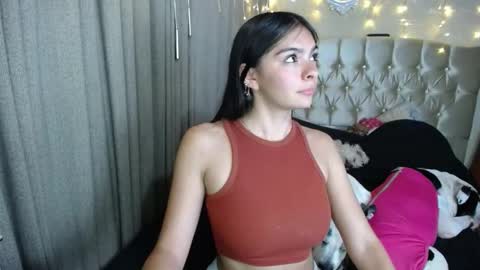 Snapshot of dreams_sophi chatting on 11-30-25, 12:14 Sophia online show from 11-30-25, 12:14