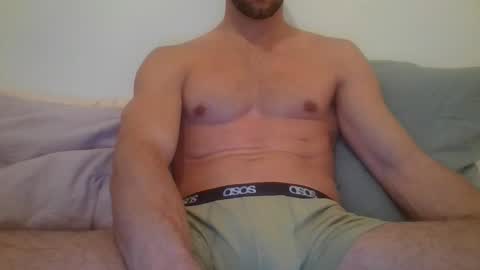 Snapshot of dreamstream1717 chatting on 10-20-25, 01:00 dreamstream1717 online show from 10-20-25, 01:00