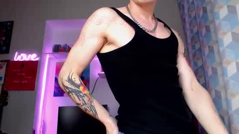 Snapshot of dreamyadam chatting on 02-19-26, 04:25 Adam Dream online show from 02-19-26, 04:25