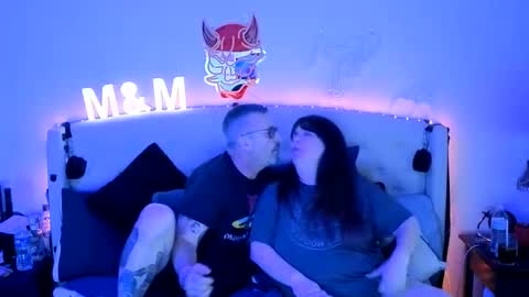 DreamyCouple01 online show from 06-05-26, 10:21