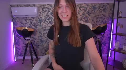 Lina online show from 07-25-26, 07:00