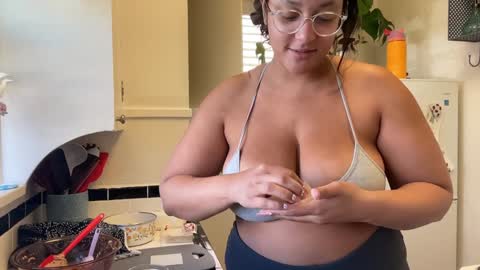 RIRI OR DREAMY online show from 01-07-25, 09:25