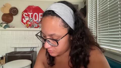 RIRI OR DREAMY online show from 09-14-25, 05:23