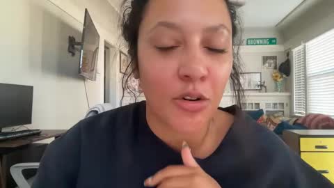 RIRI OR DREAMY online show from 10-01-25, 04:24