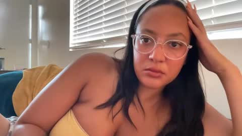 RIRI OR DREAMY online show from 07-28-26, 04:16