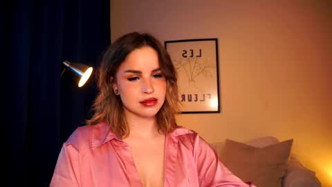 Snapshot of dreamysirens chatting on 03-14-26, 07:08 MISS B online show from 03-14-26, 07:08