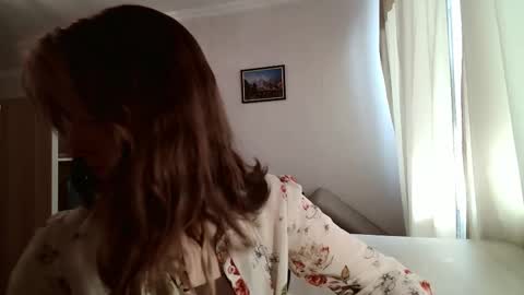 Snapshot of dremazwahlen chatting on 03-11-26, 09:37 Dia online show from 03-11-26, 09:37