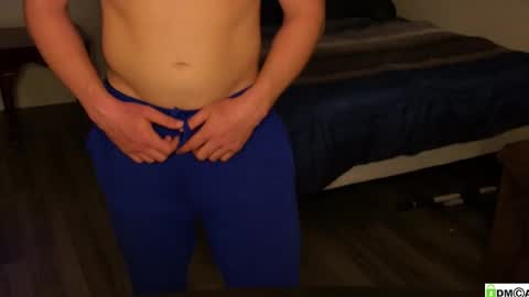 Snapshot of drexallen1 chatting on 12-17-25, 10:49 drexallen1 online show from 12-17-25, 10:49