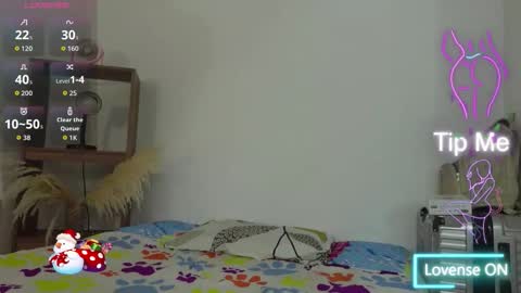 Snapshot of dreyna_latin chatting on 12-16-25, 02:55 Dreyna online show from 12-16-25, 02:55