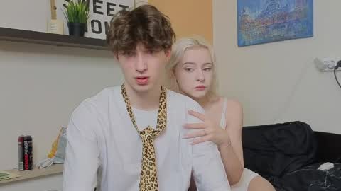 Mark online show from 04-16-26, 07:25