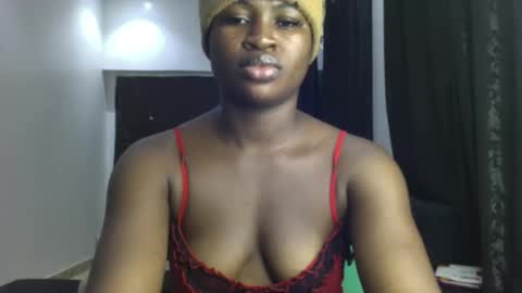 dripping_luna online show from 12-30-24, 07:53