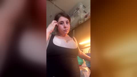 Drippy kitty  online show from 05-17-26, 05:20