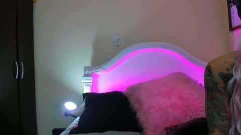 drippyorlove online show from 02-05-25, 11:17