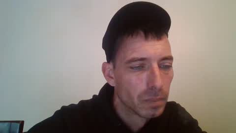 Snapshot of dritylilboy chatting on 02-03-25, 04:10 Inexperienced catfish online show from 02-03-25, 04:10