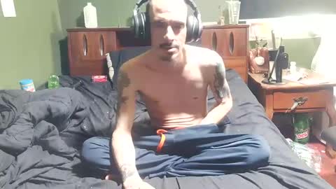 Snapshot of drkstar82 chatting on 03-25-26, 11:49 Dark Star online show from 03-25-26, 11:49