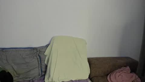Snapshot of drod6621 chatting on 09-09-25, 02:33 CamiSanti online show from 09-09-25, 02:33