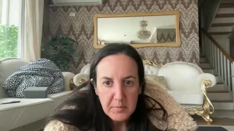 Dr. Resa online show from 03-11-25, 02:18