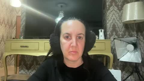 Dr. Resa online show from 03-12-25, 06:00