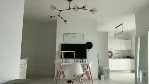 Dr. Resa online show from 12-18-25, 07:03