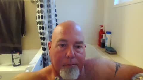 Snapshot of drthomaswayne chatting on 03-12-25, 08:20 drthomaswayne online show from 03-12-25, 08:20