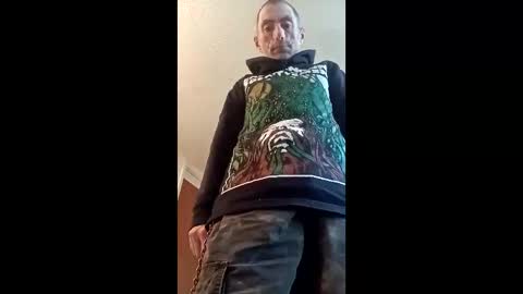 Snapshot of drudkh1 chatting on 05-17-26, 03:41 drudkh1 online show from 05-17-26, 03:41