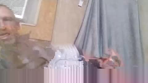 Snapshot of drugsandsex75 chatting on 01-28-25, 04:08 drugsandsex75 online show from 01-28-25, 04:08