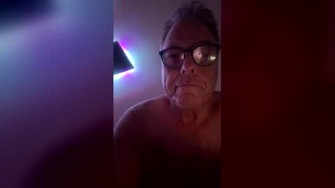 Snapshot of drummersrock92118 chatting on 02-15-26, 01:20 drummersrock92118 online show from 02-15-26, 01:20