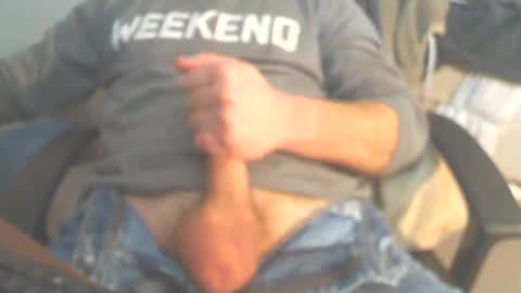 Snapshot of drunkcanuck07 chatting on 02-13-26, 11:56 drunkcanuck07 online show from 02-13-26, 11:56