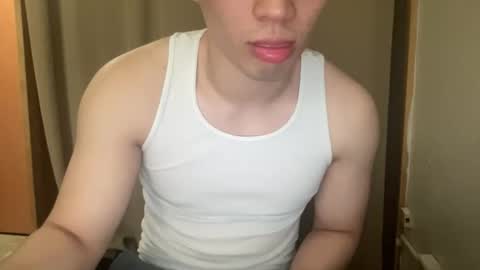 Snapshot of drveucrzy chatting on 02-23-26, 07:44 driveucrzy online show from 02-23-26, 07:44