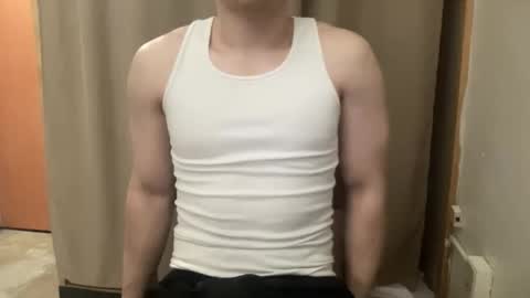 Snapshot of drveucrzy chatting on 03-09-26, 07:40 driveucrzy online show from 03-09-26, 07:40