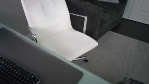 Snapshot of ds689655 chatting on 09-21-25, 07:59 ds689655 online show from 09-21-25, 07:59