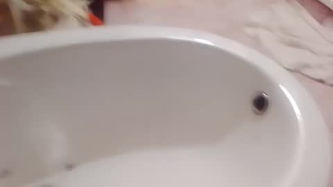 dthedog12 online show from 01-11-26, 09:42