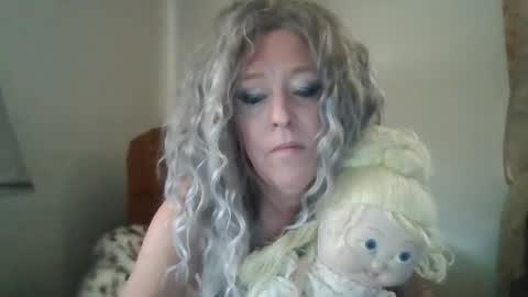 dthered775 online show from 06-13-26, 06:39