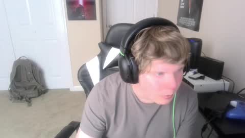 Snapshot of dtk994570 chatting on 04-04-26, 07:11 dtk994570 online show from 04-04-26, 07:11